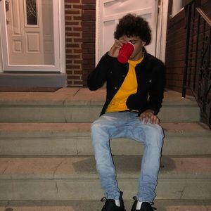 Meet your Posher, Adrian